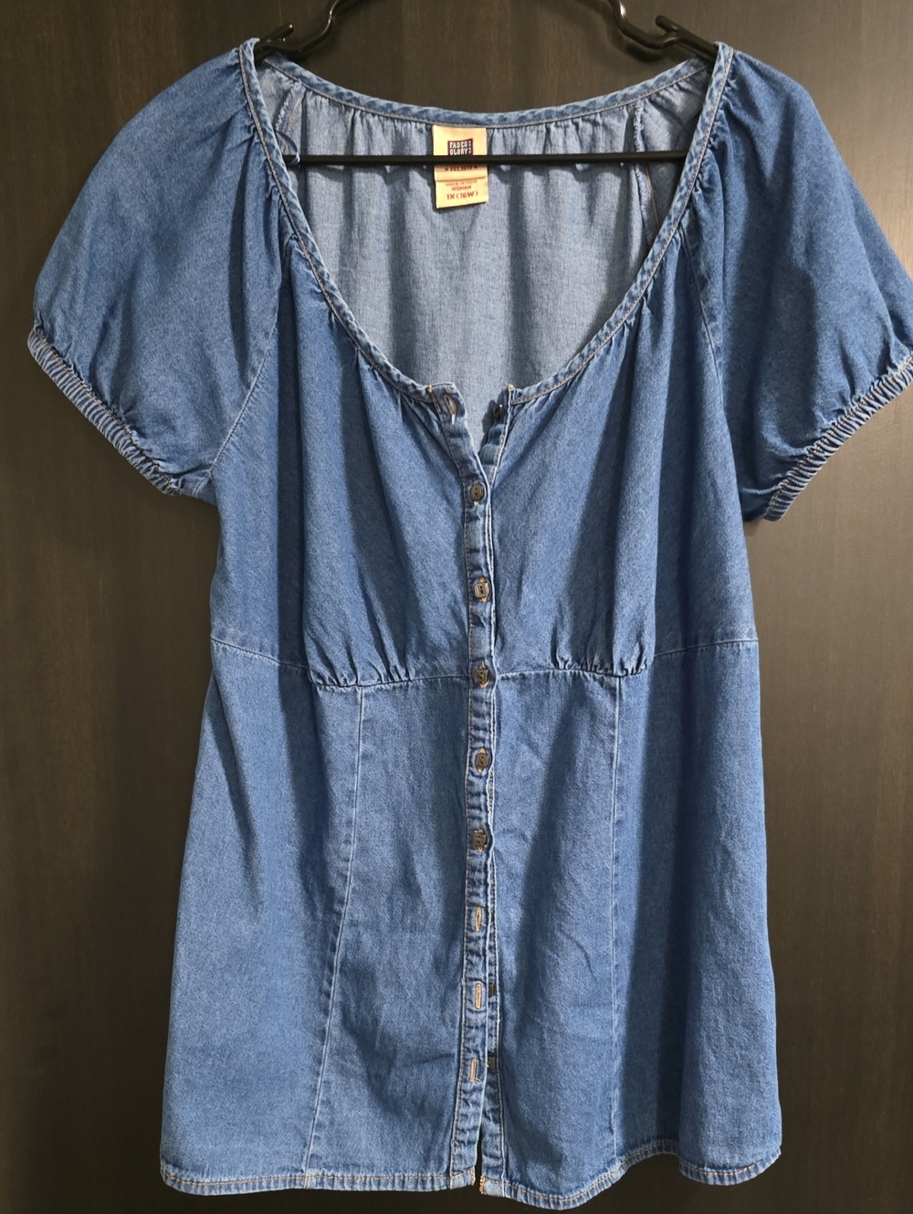Faded Glory Cute Denim Button-Front Women’s Top